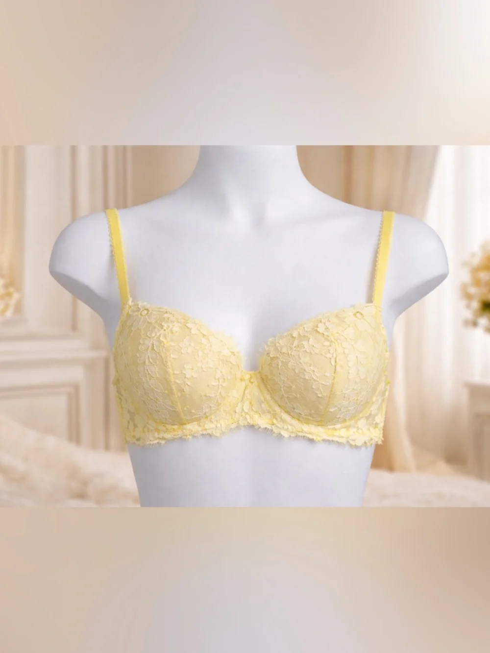 Victoria’s Secret Dream Angels Yellow Lace Bra 34B Lined Demi - Picture 1 of 8